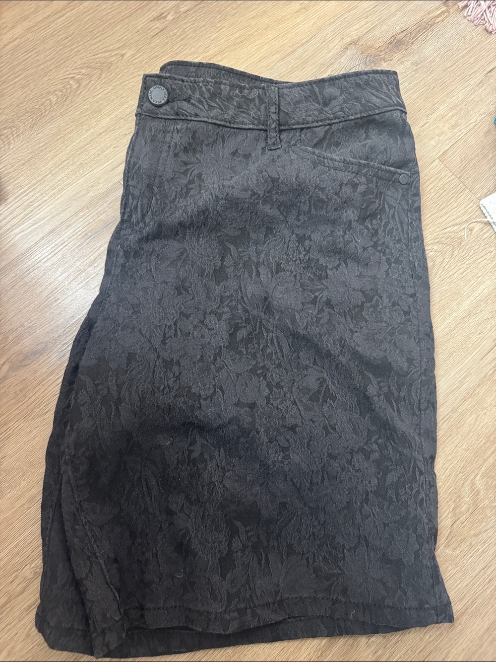 Vera wang black shorts